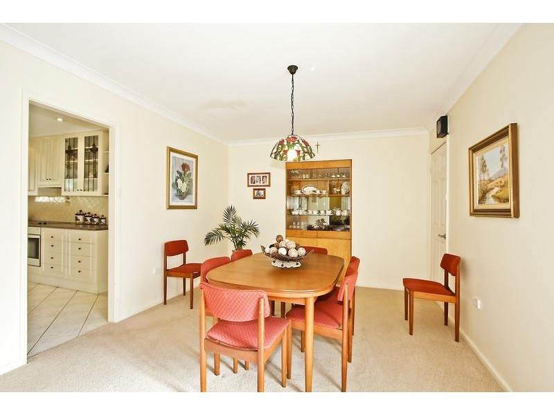 38 Oak Rd, Kirrawee NSW 2232