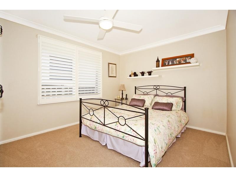 38 Oak Rd, Kirrawee NSW 2232