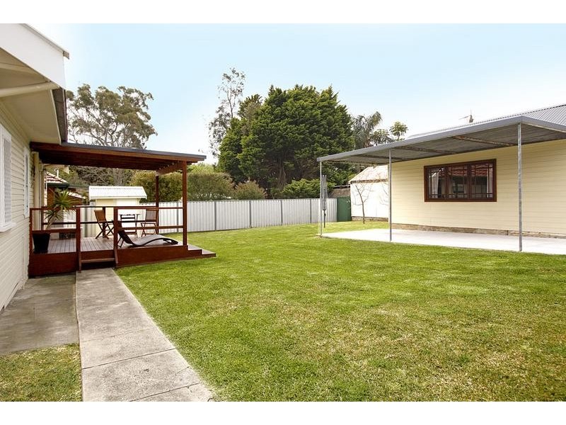 48a Linden Street, Sutherland NSW 2232