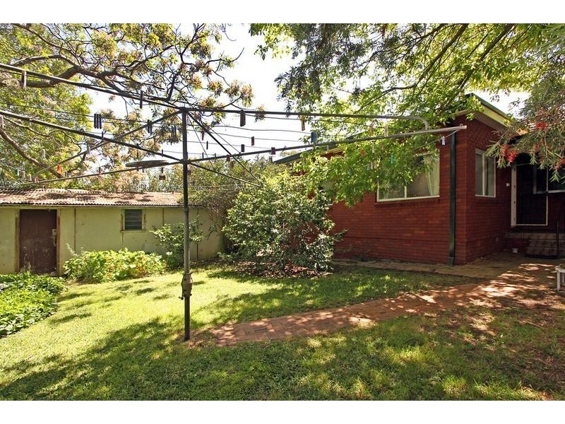 50 Johnston Avenue, Kirrawee NSW 2232