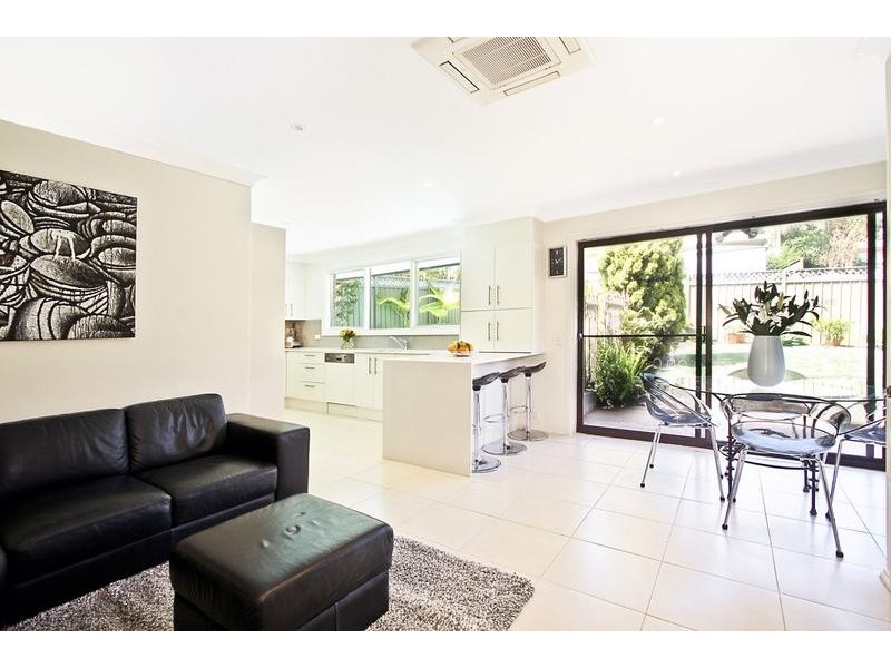 176 Garnet Road, Kirrawee NSW 2232