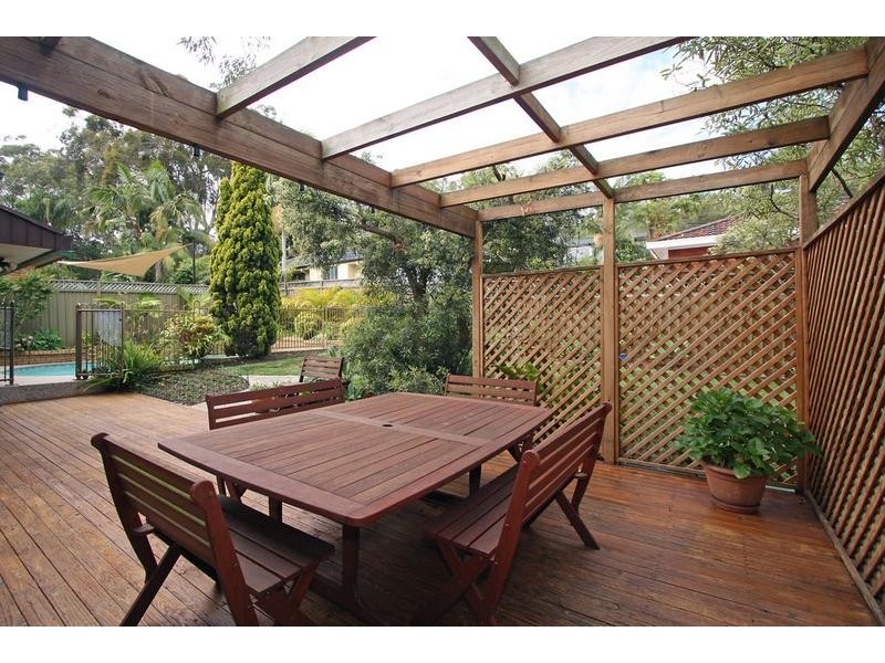 176 Garnet Road, Kirrawee NSW 2232