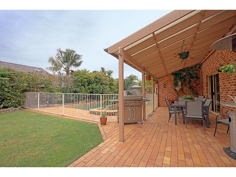 16 Harrison Avenue, Bonnet Bay NSW 2226