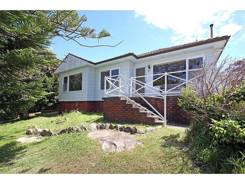 31 Magnolia Street, Kirrawee NSW 2232