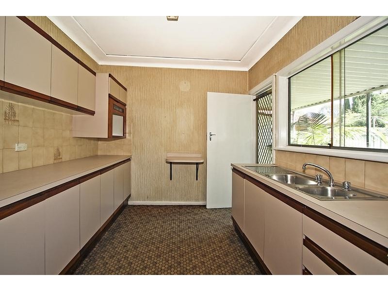 31 Magnolia Street, Kirrawee NSW 2232