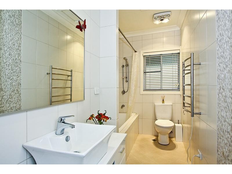 28 Sutherland Road, Jannali NSW 2226