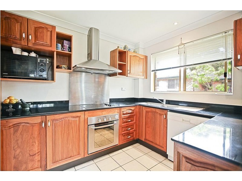 10/82 Toronto Parade, Sutherland NSW 2232