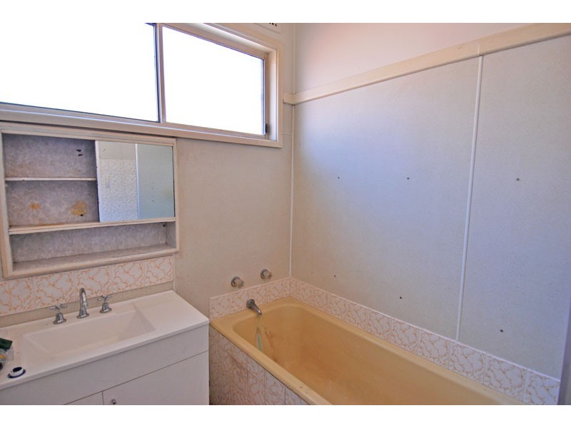 18 Edward Avenue, Miranda NSW 2228