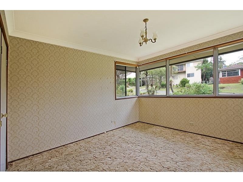 9 Stirling Avenue, Kirrawee NSW 2232