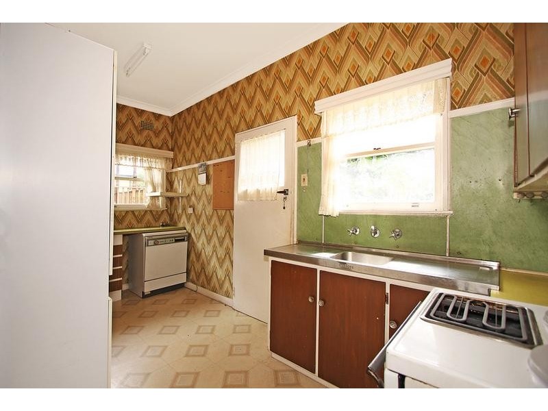 3 Girraween Avenue, Como NSW 2226