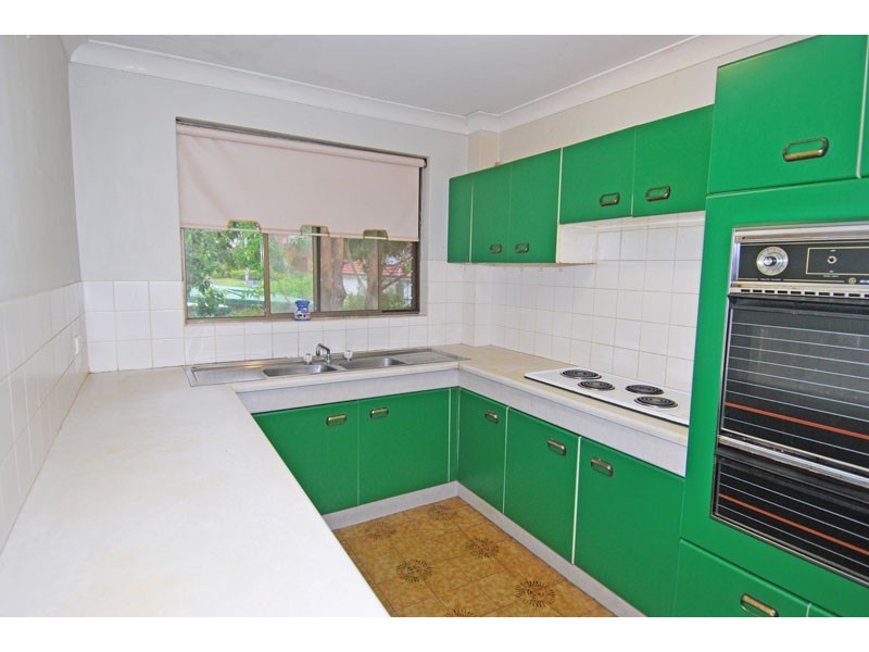 11/8-12 Railway Crescent, Jannali NSW 2226