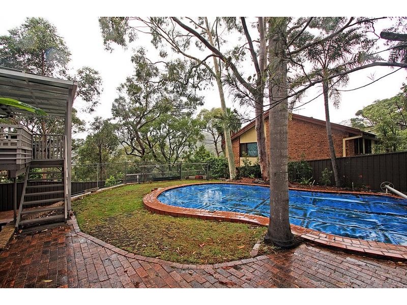 24 Van Buren Circuit, Bonnet Bay NSW 2226
