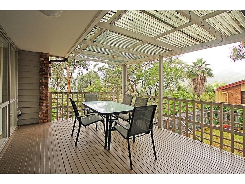 24 Van Buren Circuit, Bonnet Bay NSW 2226