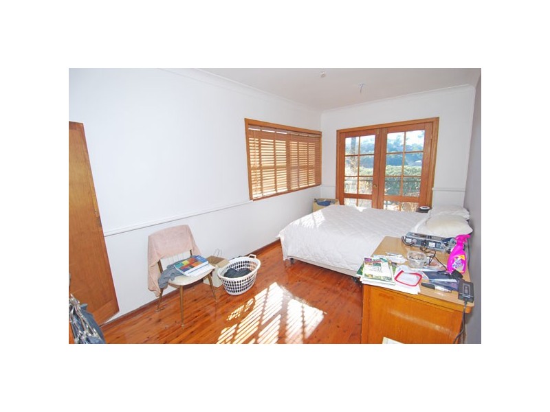 8 Fowler Road, Illawong NSW 2234