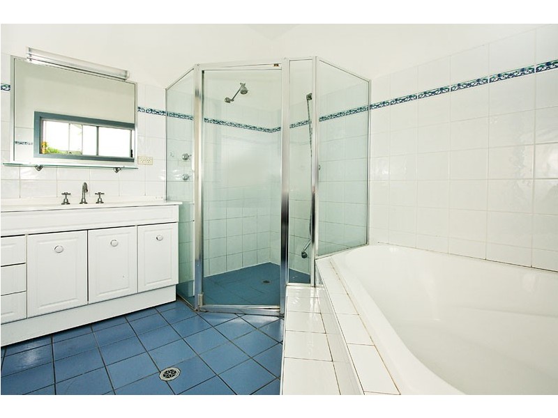 33 Spur Crescent, Loftus NSW 2232