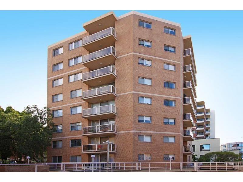 34/55-57 Glencoe Street, Sutherland NSW 2232