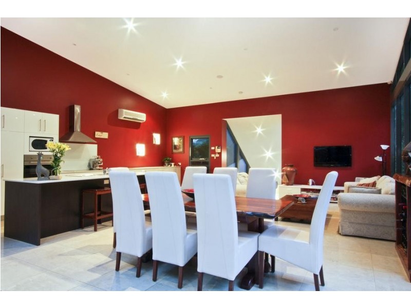 19 Tenth Avenue, Oyster Bay NSW 2225