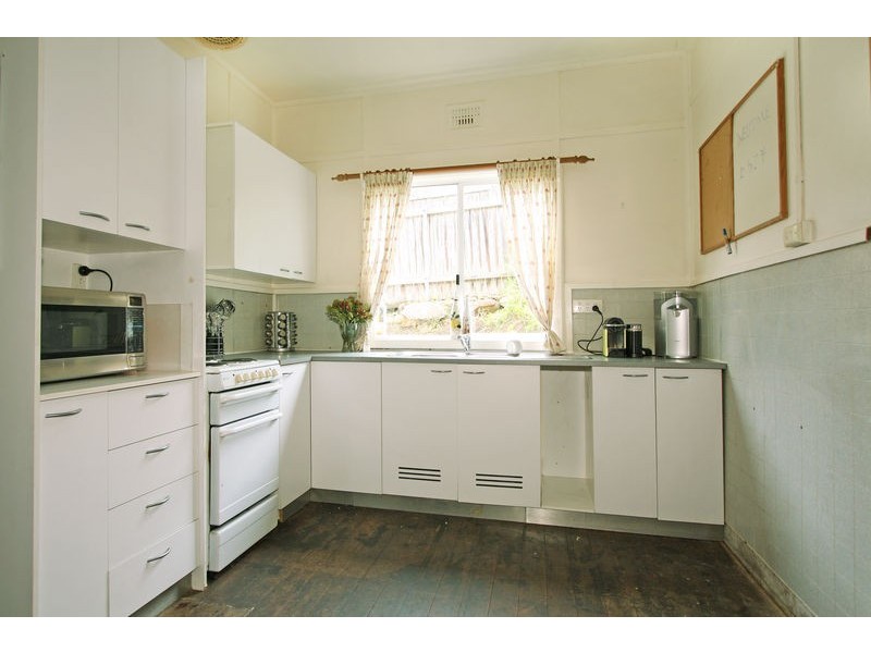 21 Tivoli Esplanade, Como NSW 2226