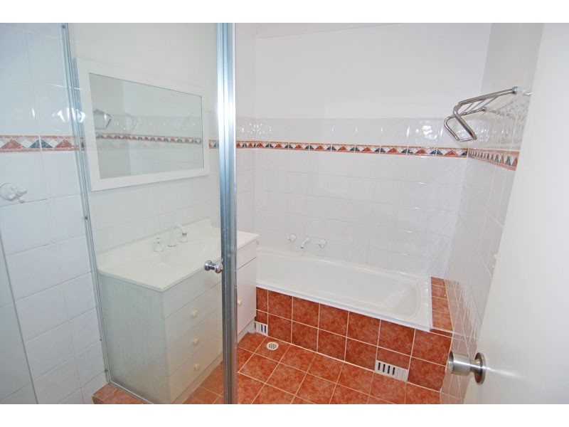 6/24 Toronto Parade- Access via Wattle Road, Jannali NSW 2226