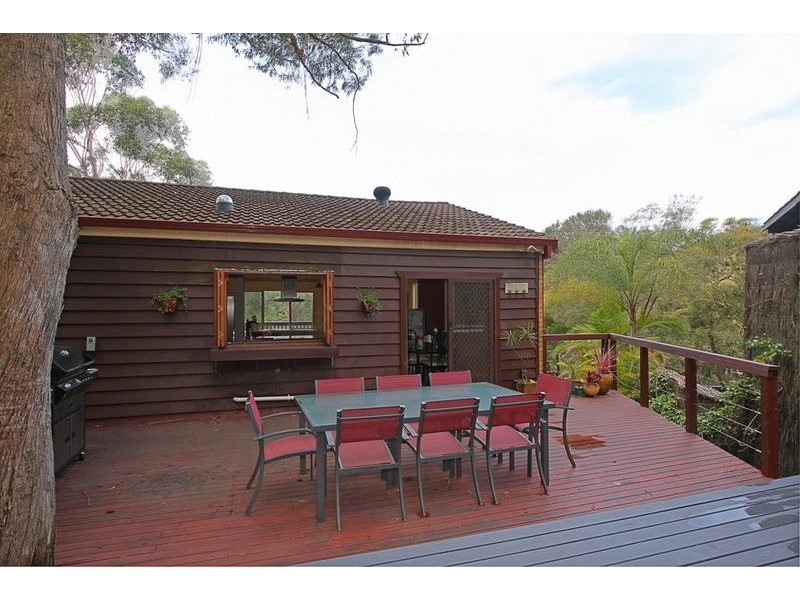 54 Upper Washington Drive, Bonnet Bay NSW 2226