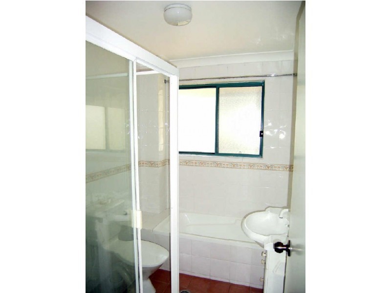 18/616 Princes Highway- Access via Flora Street, Kirrawee NSW 2232