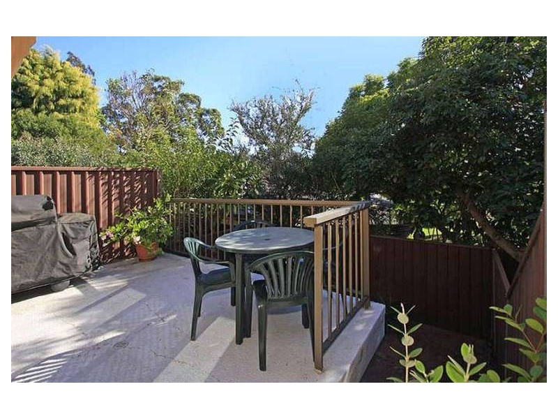 27/28-32 Railway Crescent, Jannali NSW 2226