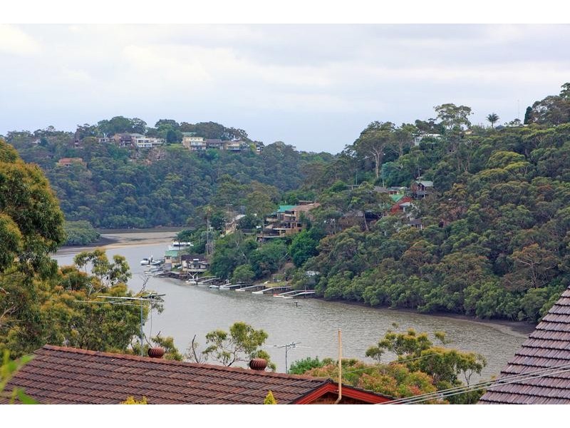 5 Kennedy Crescent, Bonnet Bay NSW 2226