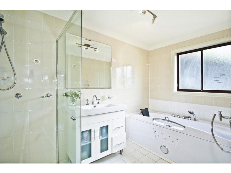 17 Harrison Avenue, Bonnet Bay NSW 2226