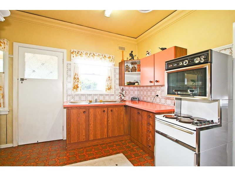 14 Bulumin Street, Como NSW 2226