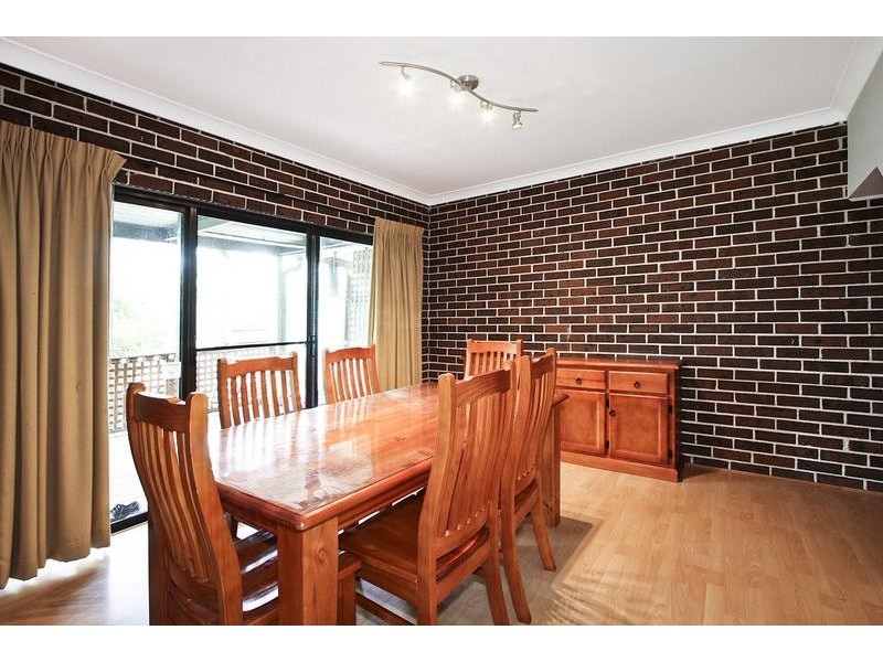 1 Novara Crescent, Como NSW 2226