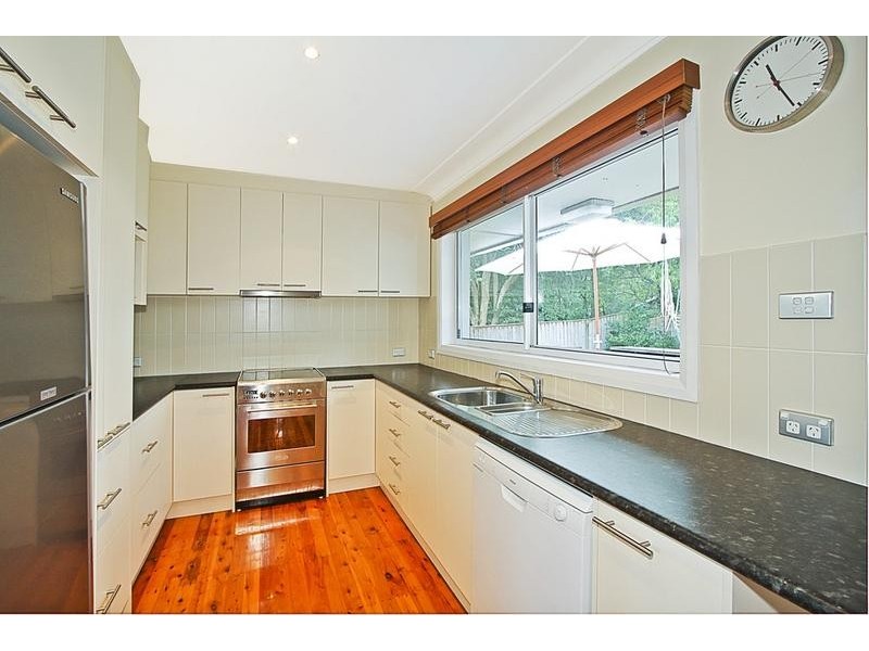 482 The Boulevarde, Kirrawee NSW 2232