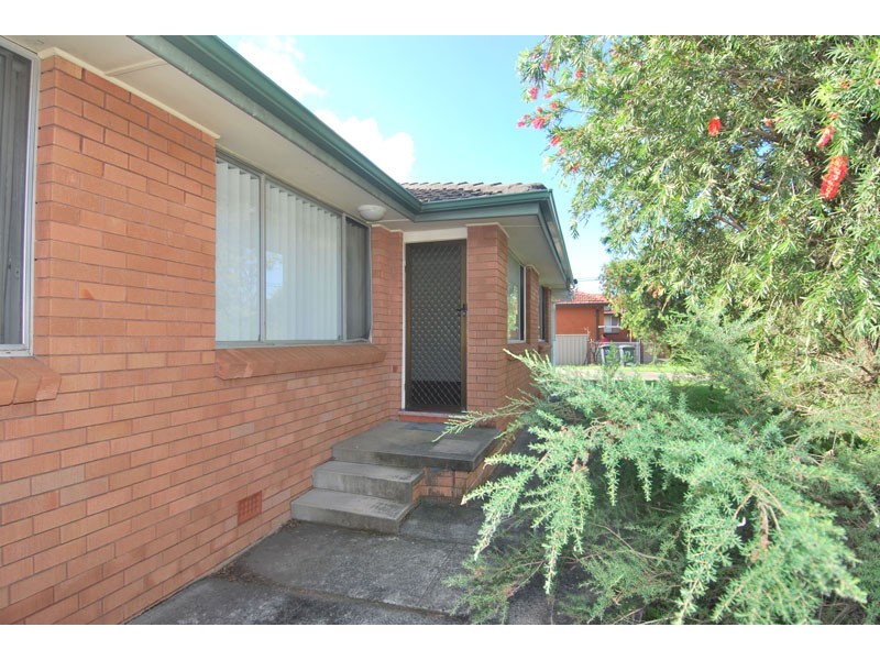 2/70 Donald Street, Fairy Meadow NSW 2519