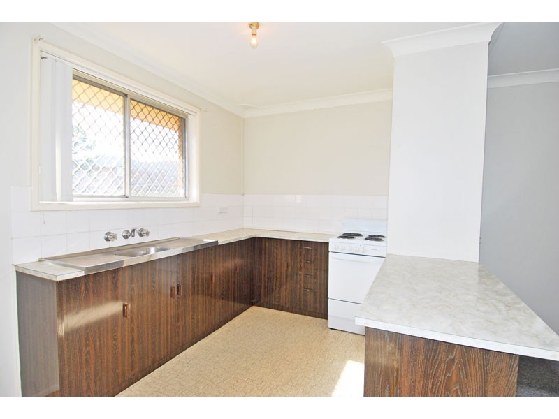 2/70 Donald Street, Fairy Meadow NSW 2519