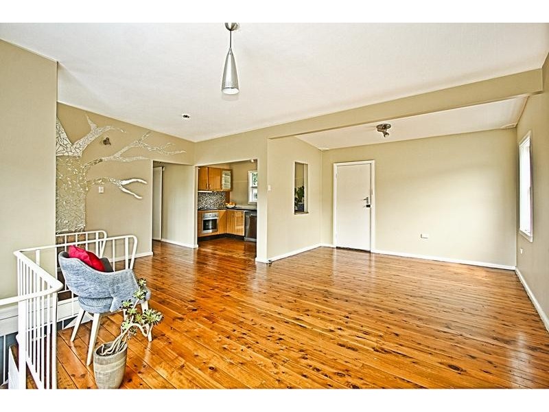 6 Menai Road, Woronora NSW 2232