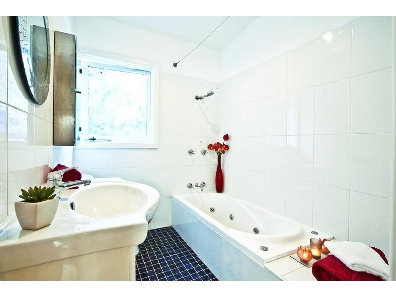6 Menai Road, Woronora NSW 2232