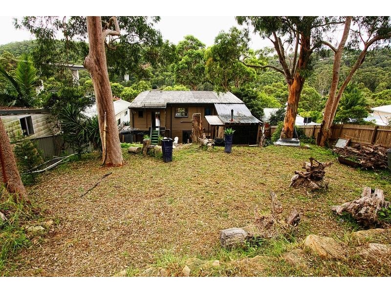 6 Menai Road, Woronora NSW 2232