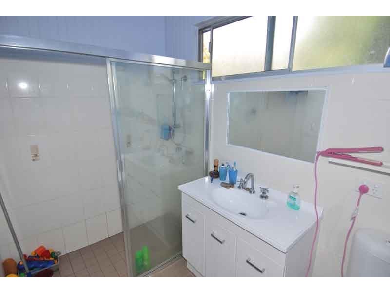 38 Oakwood Street, Sutherland NSW 2232