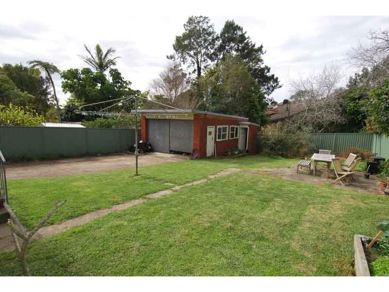 38 Oakwood Street, Sutherland NSW 2232