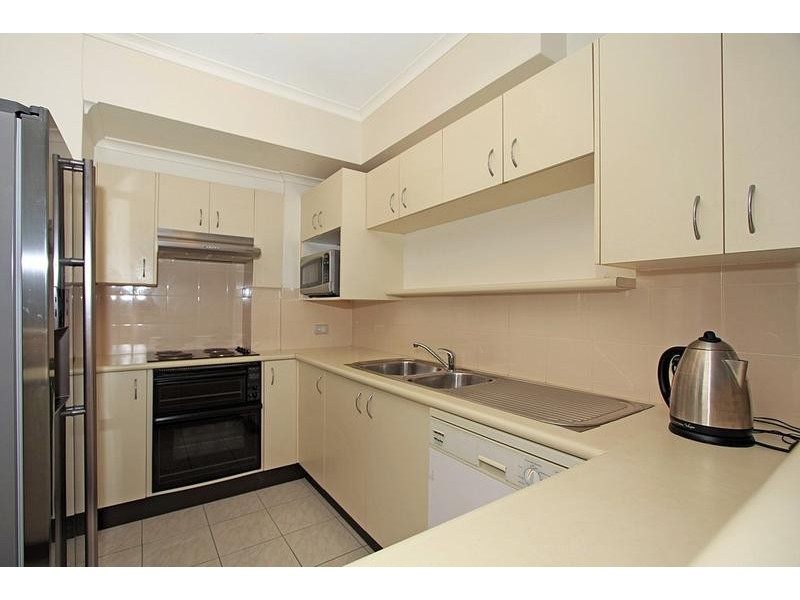 13/81 Bath Road, Kirrawee NSW 2232