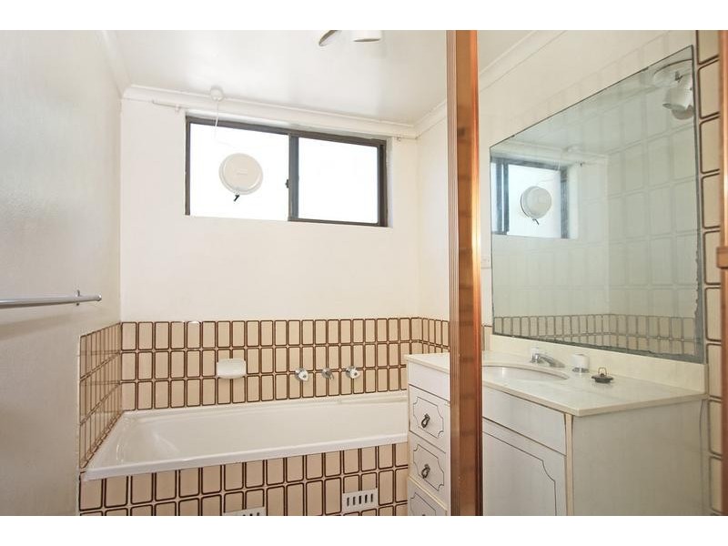 1/87 Flora Street, Sutherland NSW 2232