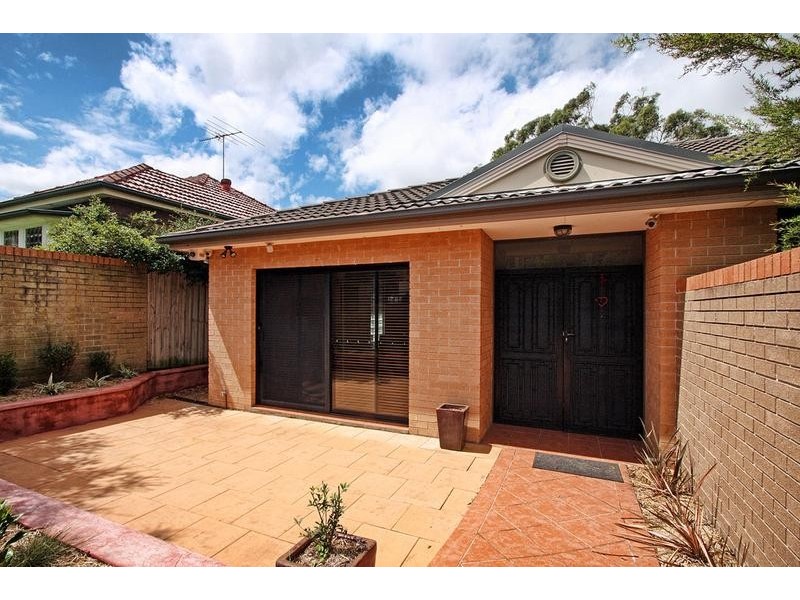 1/22 Premier Street, Gymea NSW 2227