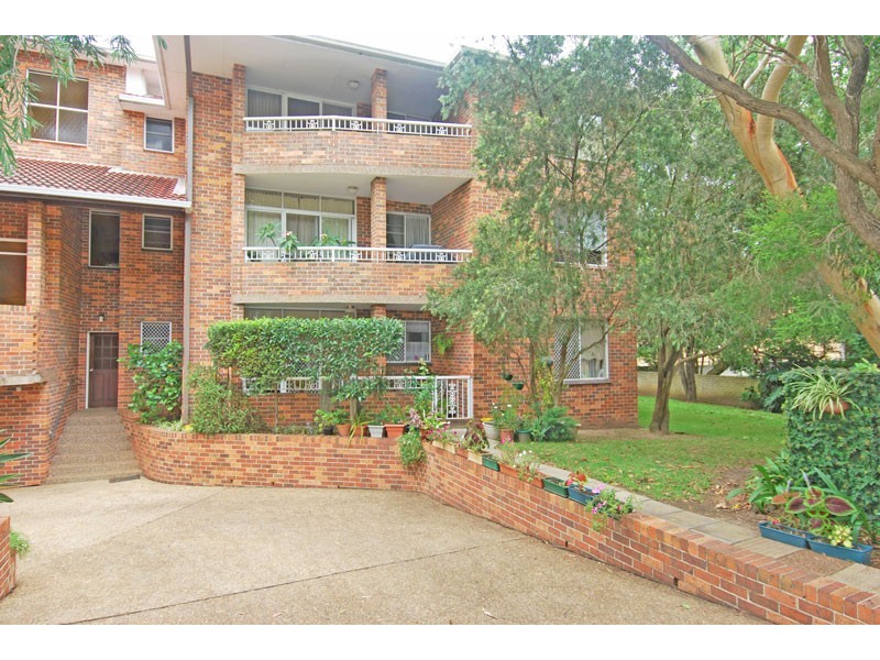 8/35 Talara Road, Gymea NSW 2227