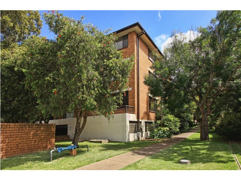 1/57 Auburn Street, Sutherland NSW 2232