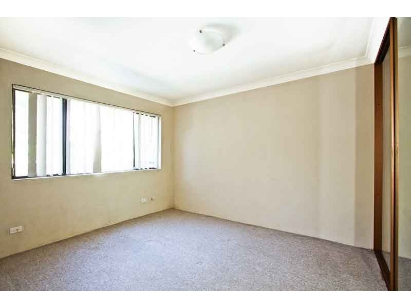 1/87 Flora Street, Sutherland NSW 2232