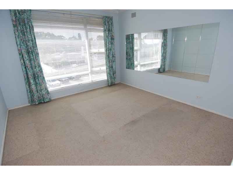 4/12 Oxley Avenue, Jannali NSW 2226