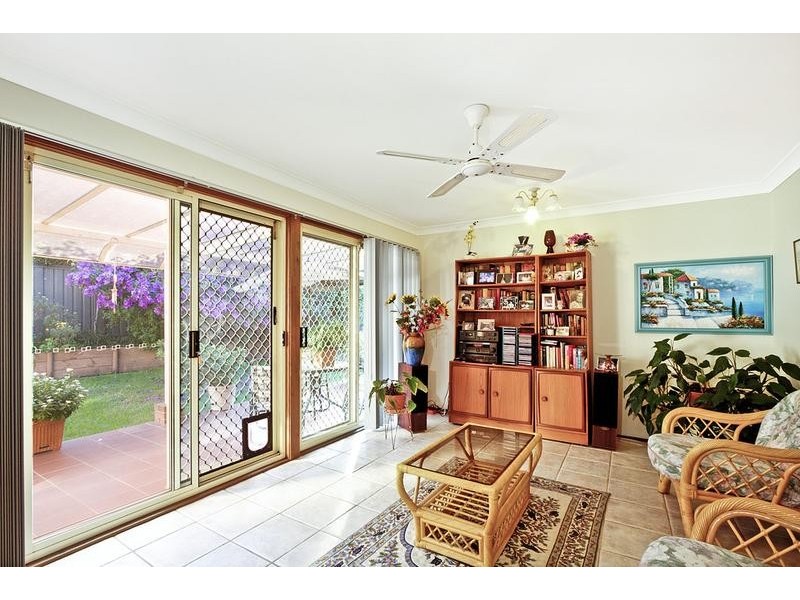 9 Binya Place, Como NSW 2226