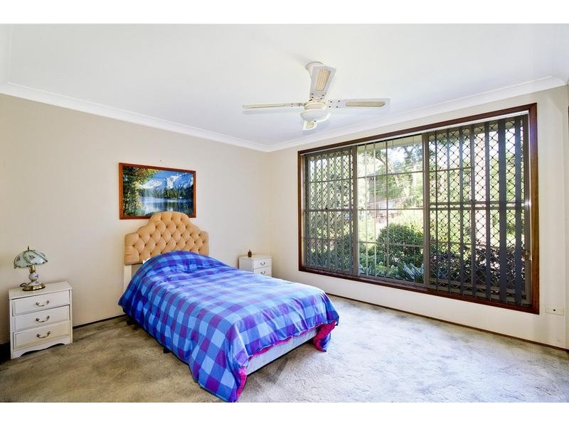 9 Binya Place, Como NSW 2226