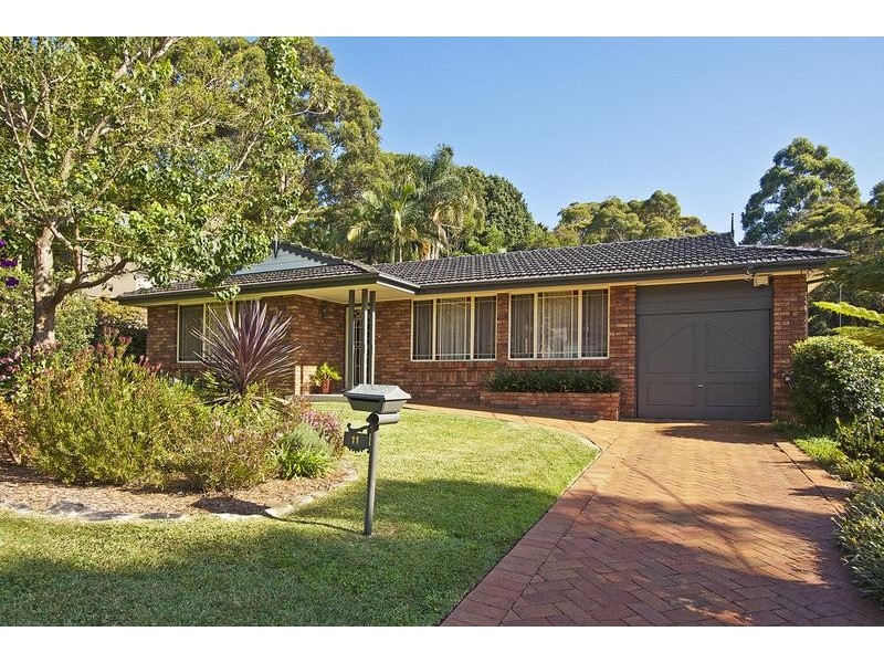 11 Binya Place, Como NSW 2226