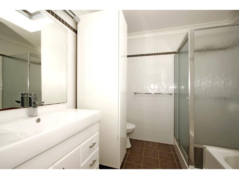 6/2 Railway Crescent, Jannali NSW 2226