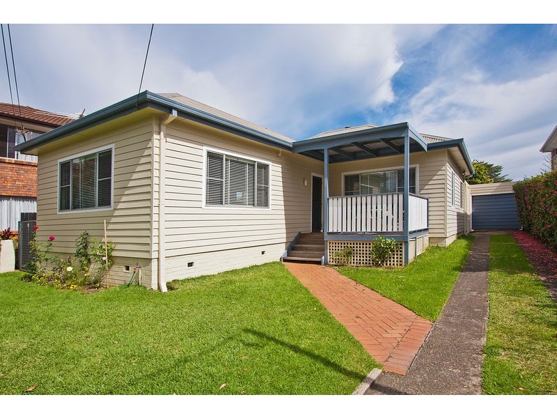 97 Wolger Street, Como NSW 2226